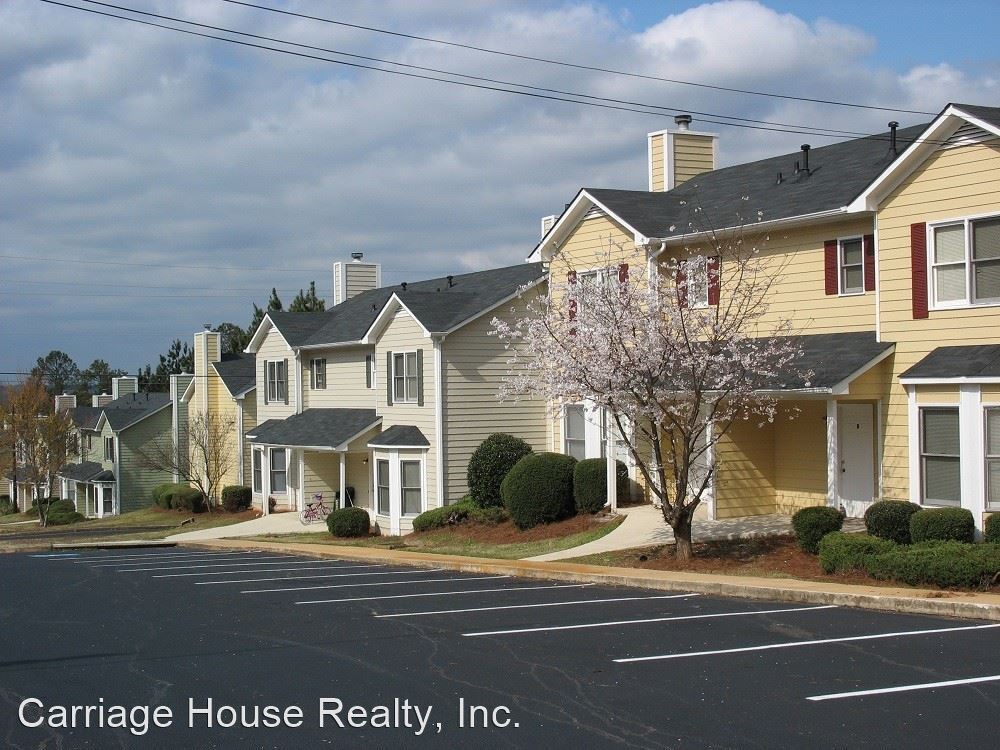 Primary Photo - 3 br, 2.5 bath Apartment - 210 Whitehall Road