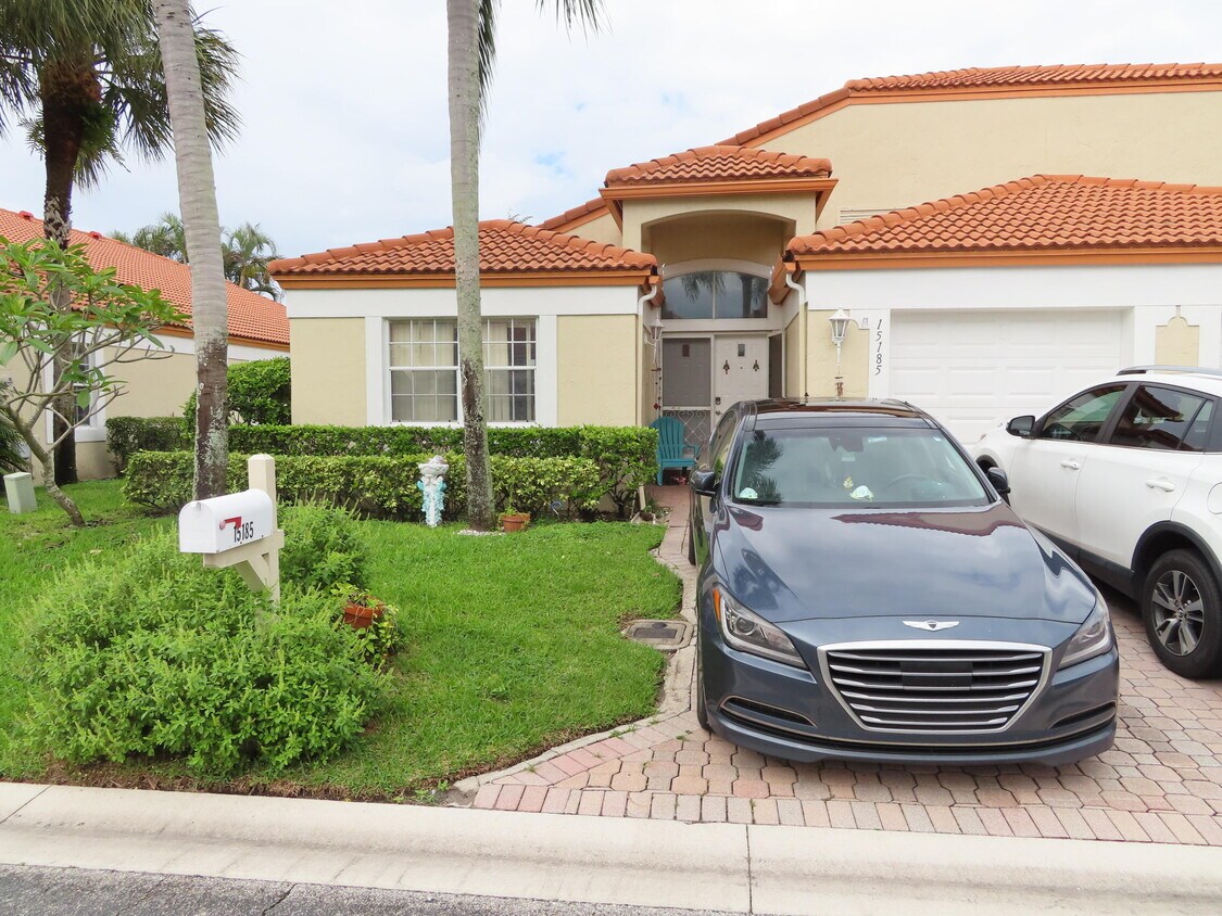 Foto principal - 15185 E Tranquility Lake Dr