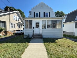 158 Harriet Ave