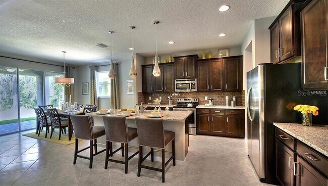 Building Photo - 2715 Storybrook Preserve Dr
