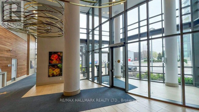 Building Photo - 2240 Lake Shore Blvd W