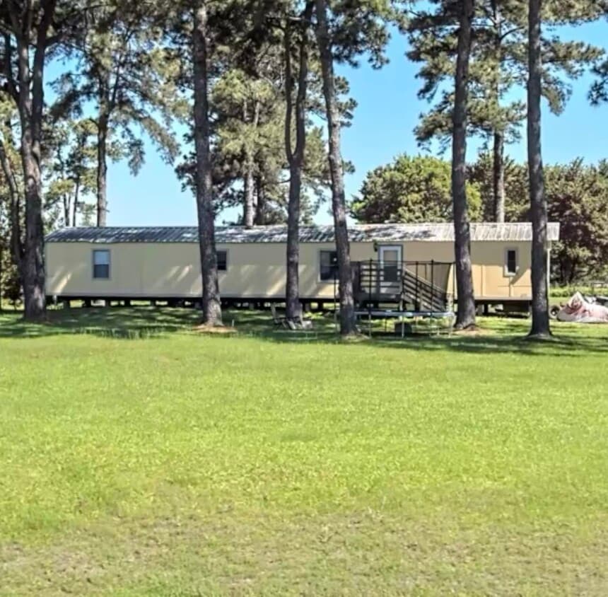 Primary Photo - 22718 Stockdick School Rd