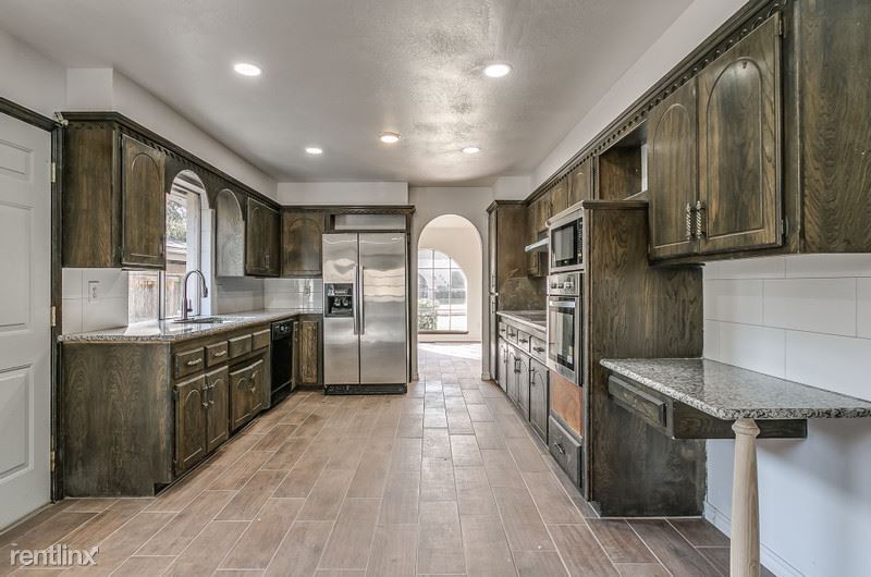 Foto del edificio - 4 br, 2.5 bath House - 6313 Overcourt Manor