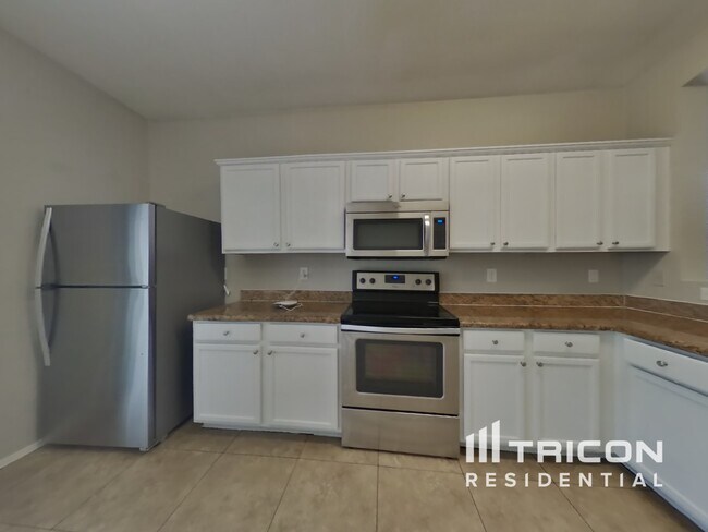 Foto del edificio - 9725 W Florence Ave