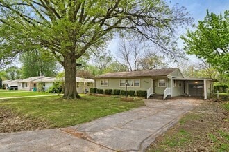 Building Photo - 2129 S Delaware Ave