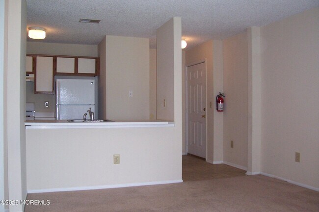 Foto del edificio - 107 Des Moines Ct