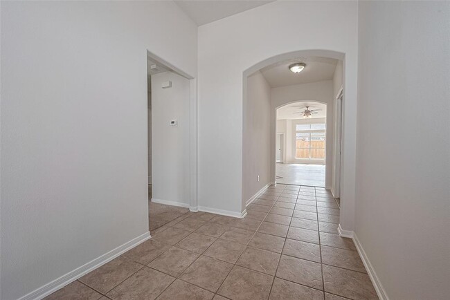 Foto del edificio - 4910 Wilderness Glen Ct