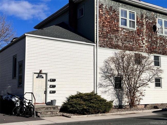 Foto del edificio - 12 Bridge