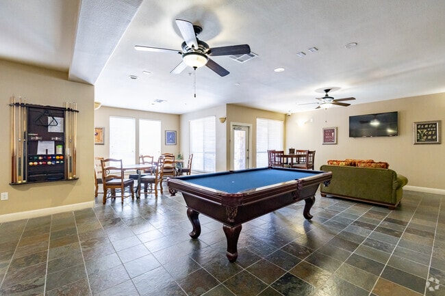 Sala de actividades - West Oaks Village Senior