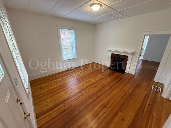 Building Photo - 265 Keating Dr