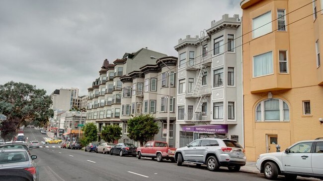 Building Photo - 1658 Sacramento St
