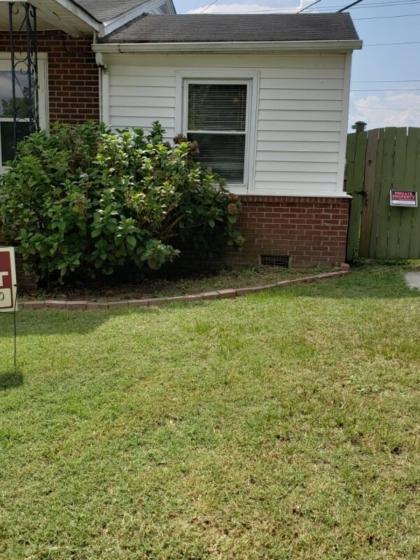 Foto principal - 3602 Rose Dr