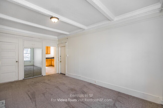Building Photo - 901 Stanyan St
