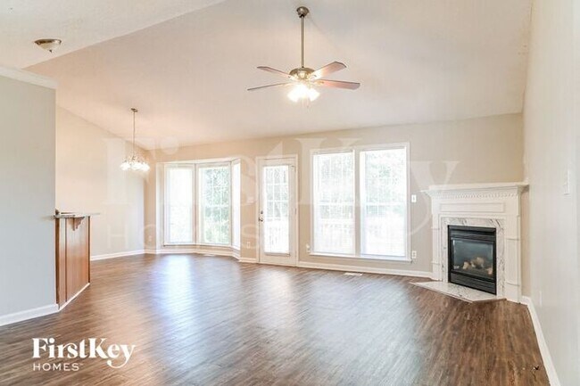 Building Photo - 7113 Spanglers Spring Way
