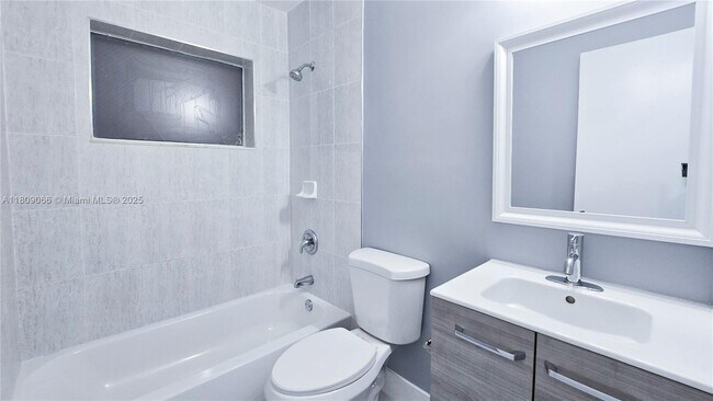 Foto del edificio - 45 W 23rd St