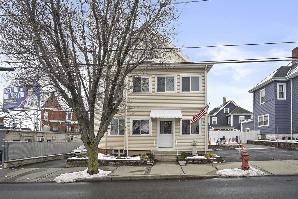 Primary Photo - 70 Clark St