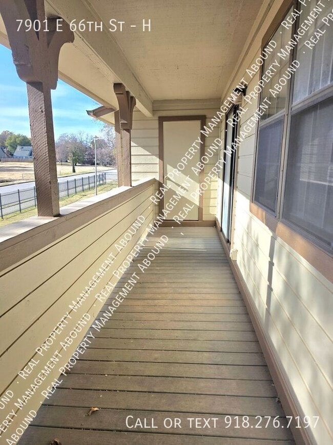 Foto del edificio - 7901 E 66th St