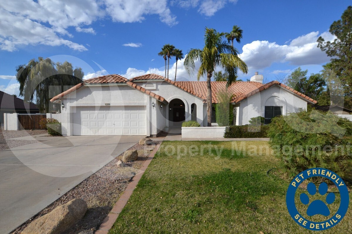 Foto principal - 526 E Houston Ave