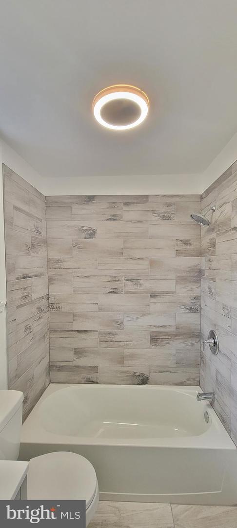 Foto del edificio - 1321 N 49th St