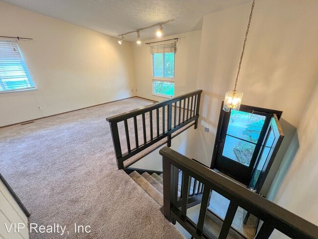 Building Photo - 4 br, 2 bath House - 6566 Arborg Ct