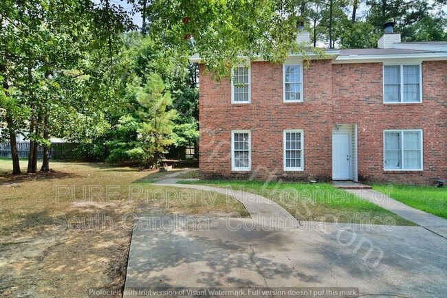 Building Photo - 121 Manorwood Ct