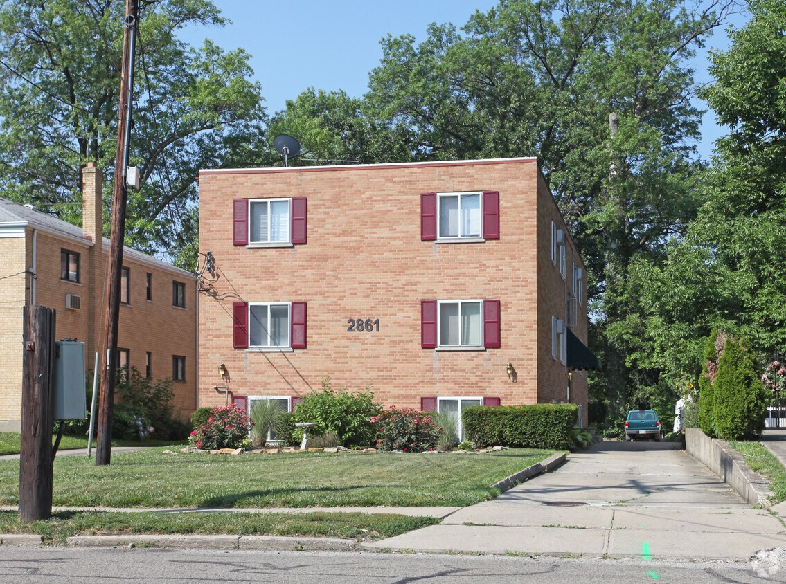 Building Photo - 2861 Harrison Ave