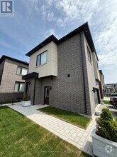 Building Photo - 3A Norbury Crescent