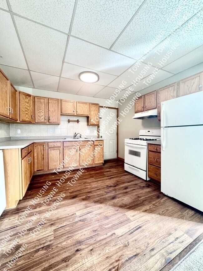 Foto del edificio - 374 Olmstead Ave