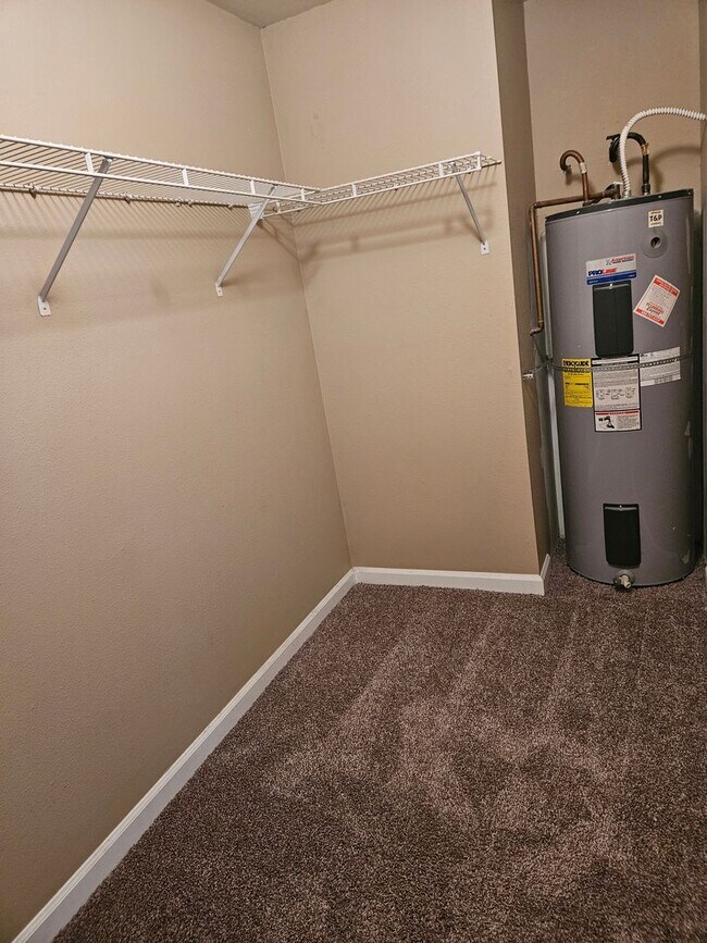 Interior Photo - Vista Point