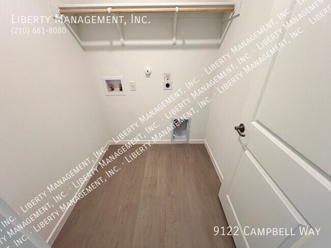 Building Photo - 9122 Campbell Wy