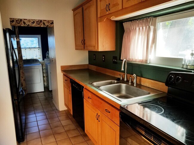 Foto del edificio - 3029 Grandview St