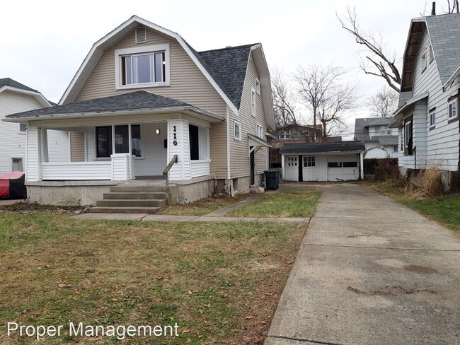 Foto del edificio - 3 br, 1 bath House - 116 Redwood Ave.