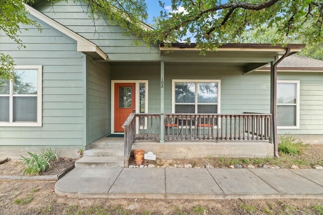 Foto del edificio - 102 Ashlee Ln