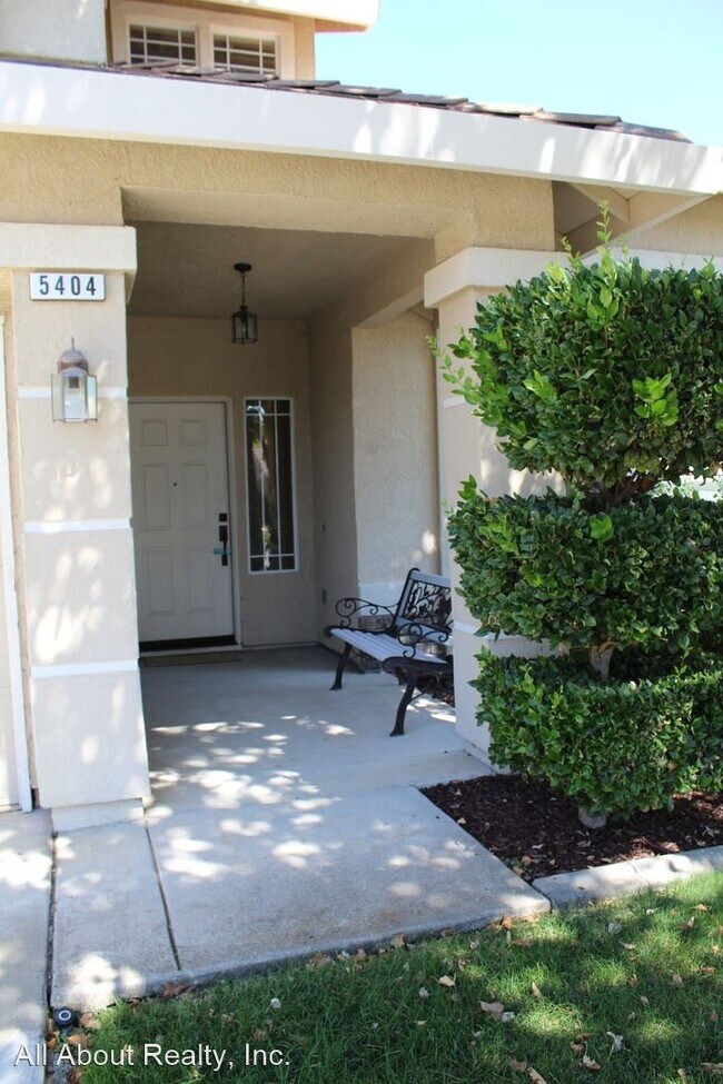 Foto del edificio - 5 br, 3 bath House - 5404 Evan Ct