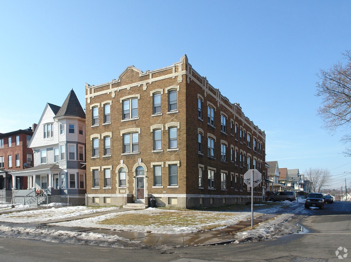 Primary Photo - 605 Wethersfield Ave