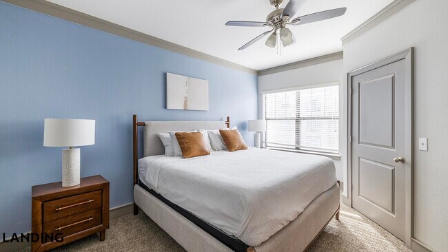 Foto del edificio - 4689 Mustang Pkwy