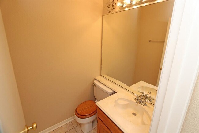 Foto del edificio - 1431 Plumwood Dr