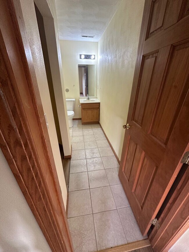 10324 Metalmark Ln
