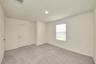 Building Photo - 5819 Bright Keel Dr