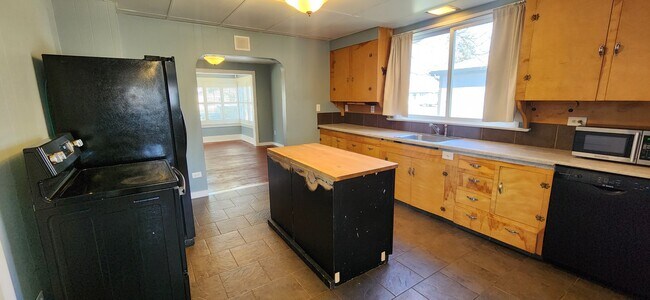 Foto del edificio - 207 First Ave E