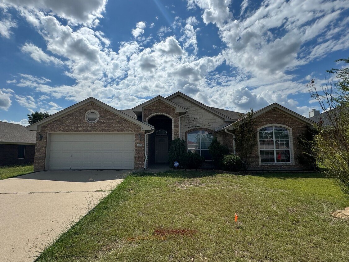 Primary Photo - 360 Virtual Tour Available