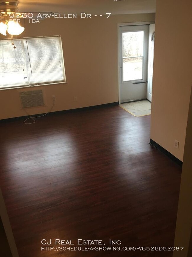 Building Photo - 9760 Arv Ellen Dr