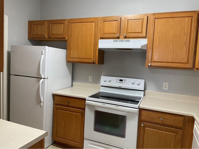 Kitchen - 2335 Pinnacle Ct