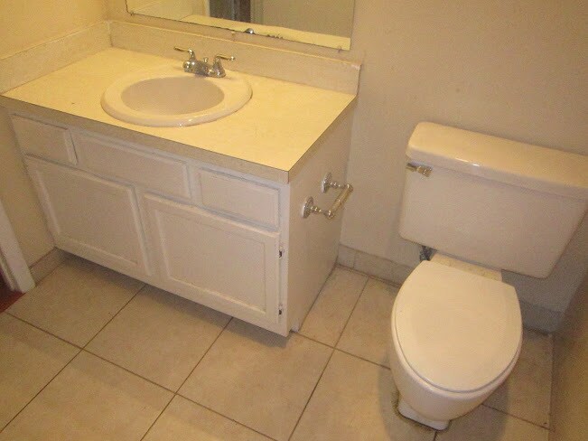 Building Photo - Charming 2BR Townhome with Private Patio –...