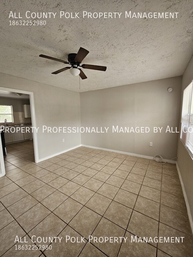 Foto del edificio - Awesome 3 Bedroom 2 Bath Lake Wales Home f...