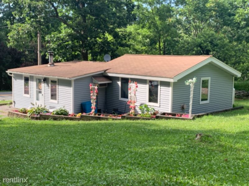 Primary Photo - 2 br, 1 bath House - 676 Route 519