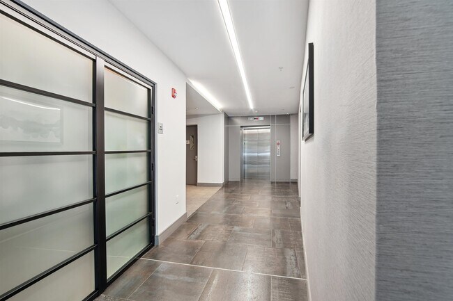 Foto del edificio - 6401 Park Ave