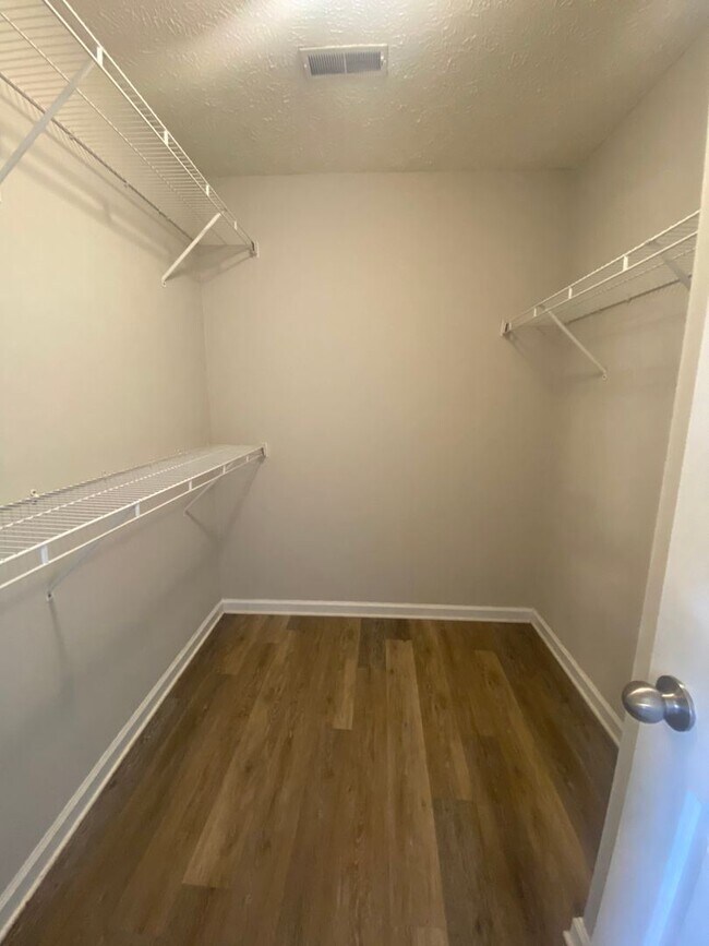 Foto del edificio - 3 br, 2 bath House - 1155 Catawba Way