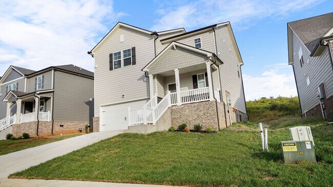 Building Photo - 130 Millbrook Dr
