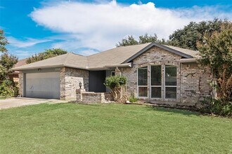 Building Photo - 2709 Typhon Dr